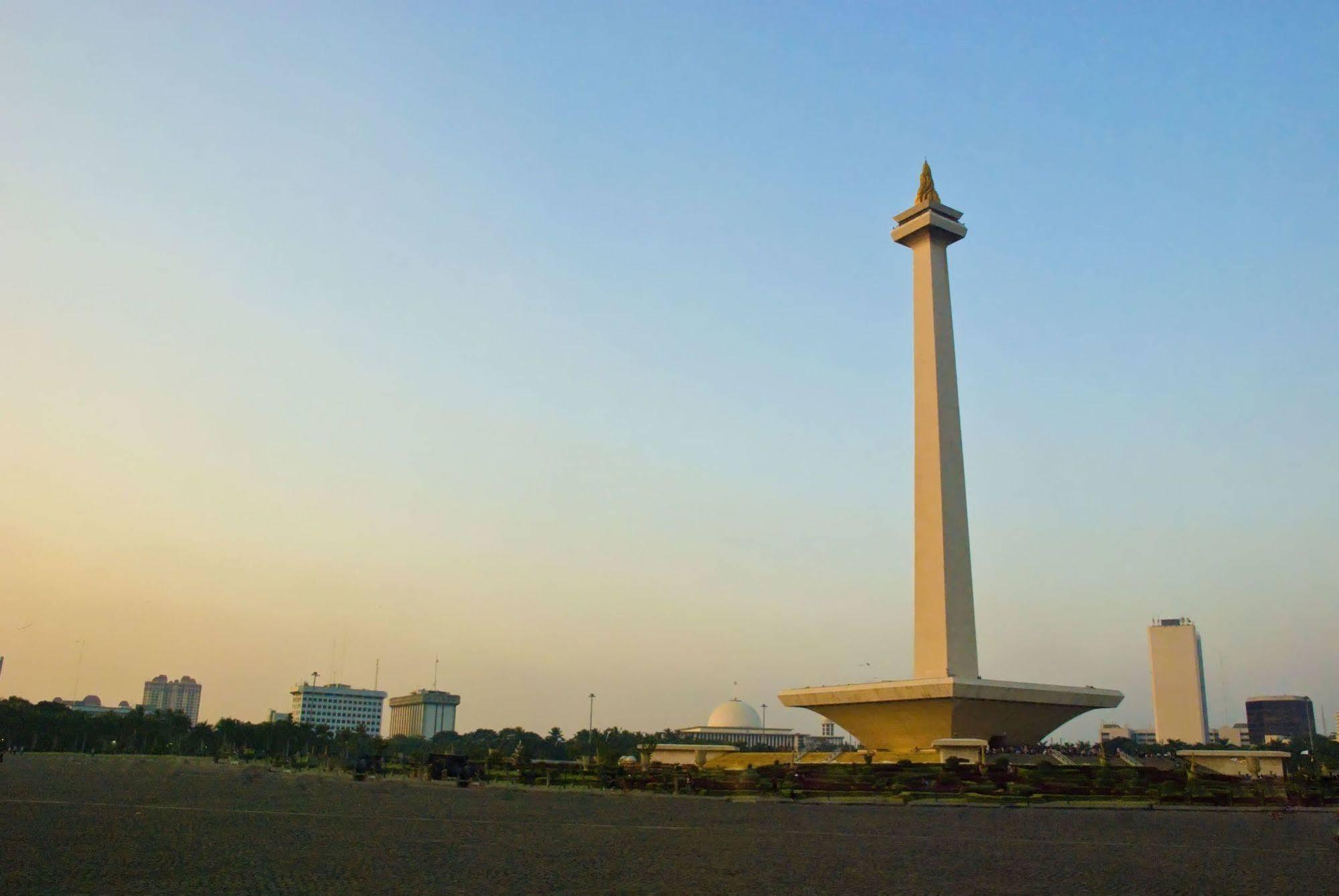 Amaris Hotel Dr. Susilo Grogol Jakarta Eksteriør billede